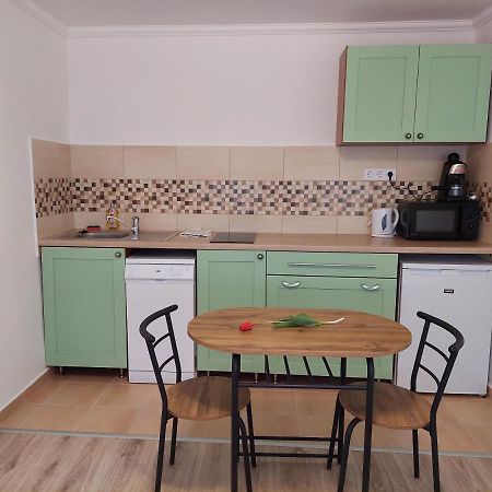 Szent Bernat Vendeghaz Apartment Veszprém Exterior photo